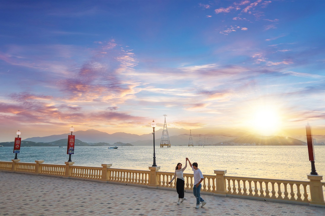 Tour Nha Trang: Vinpearl Harbour – Chùa Long Sơn - Viện Hải Dương Học